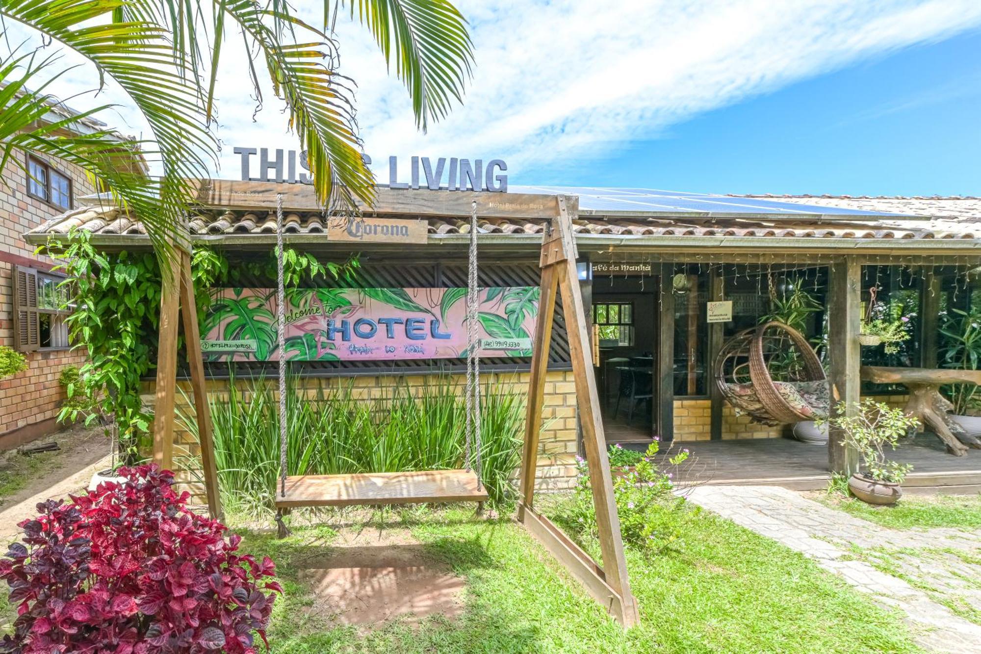 Hotel Praia Do Rosa Extérieur photo